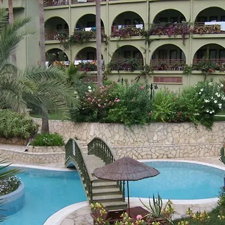 Club Tropical Konakli